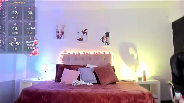 samantha_spike2 - Samantha_spike2's free webcam - UK Sex Cams