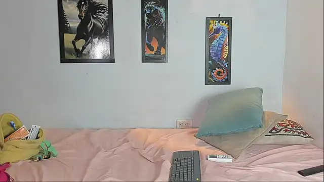 sweet_rose72 - Sweet_rose72's free webcam - UK Sex Cams