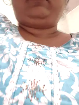Hot_indian_Milf webcam