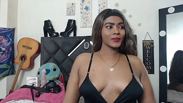 Natashabella___ webcam