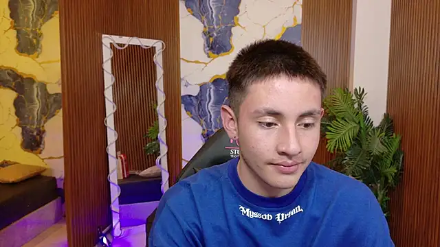 Andres_Tay webcam