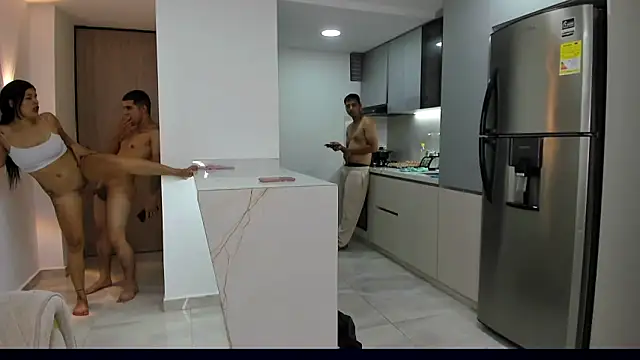 Luxury_pleasure_01 webcam