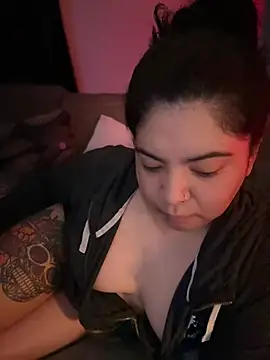 kimmiakiss22 webcam