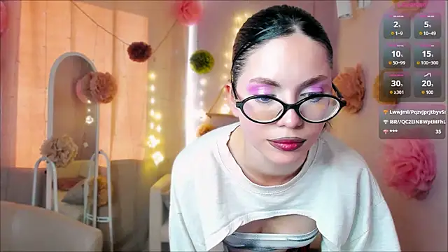 Velvet__Kiss webcam