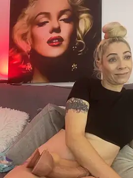 viktoria_davis_ webcam