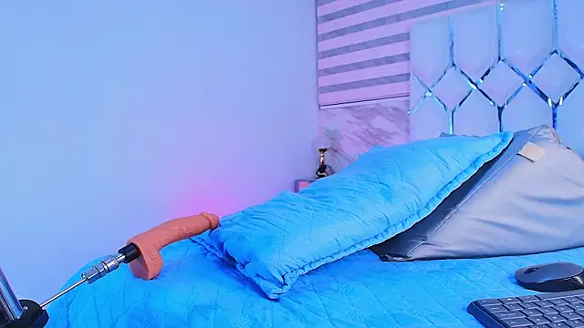 cataleya_ebony_ webcam