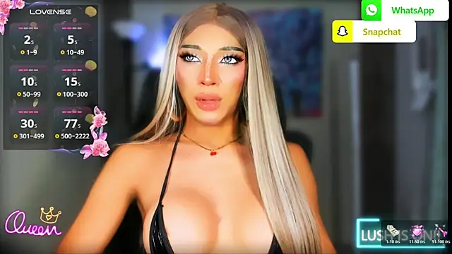 UrDominantBella webcam