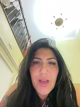 LittleMissEeve webcam