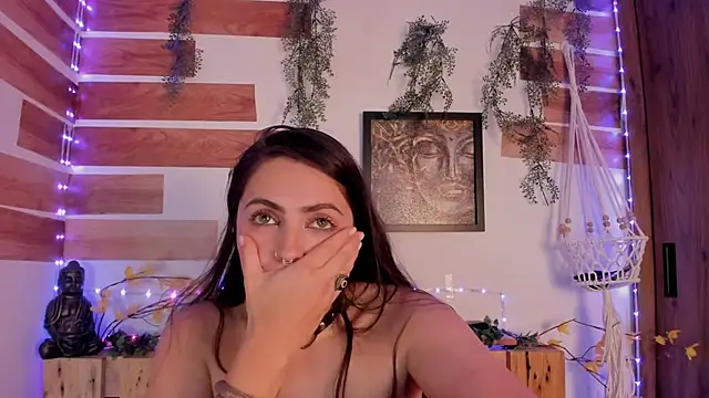 llanna_ webcam