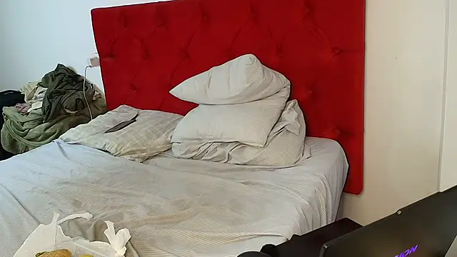 NicoDavisOfficial webcam