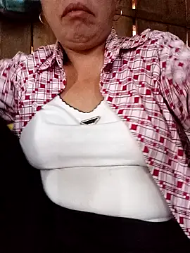 Agnes-baby webcam