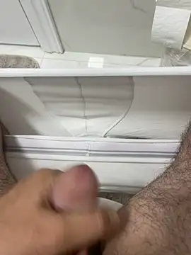 heros2000 (Ask my age) - #anal #bears #blowjob #cam2cam #chastity #cheap-privates #cock-rating #cum-play #cumshot #daddies #deepthroat #doggy-style #ejaculation #facial #gagging #hd #masturbation #mobile #orgasm #pump #skinny #small-audience #straight #white