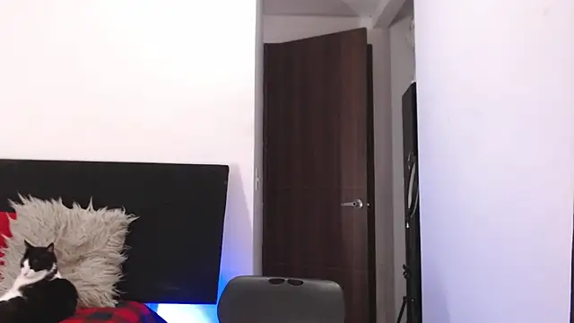 andrea_de_lucaa webcam