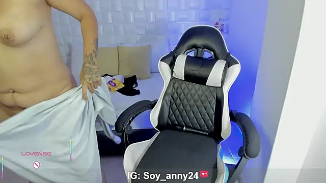 anny_rouse24
