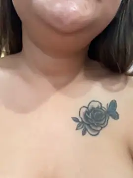 live on webcam HotNeha08