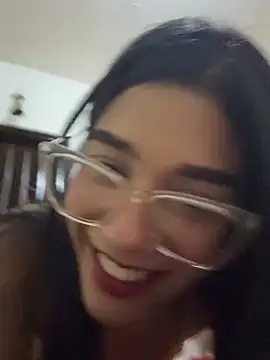 ElaRose_12 live cam on StripChat