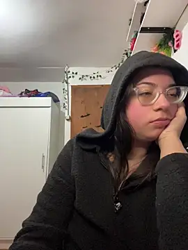 indiegirl666 webcam