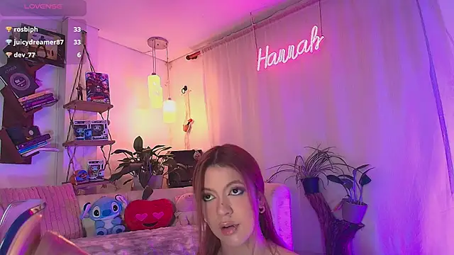 HANNAH_LOVEE webcam