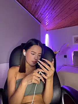 Sofia18_pinkk webcam