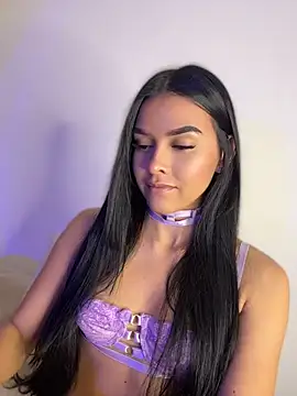 VictoriaBolt webcam