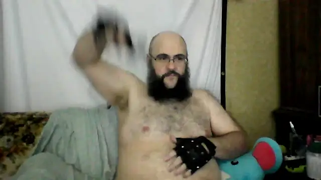 BriTheTopBear webcam