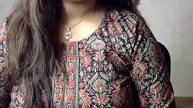 Gujjugirl1