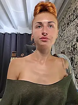 kylie_blck (F young) - Spank Ass+1SurpriseVideo