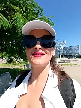 RebeccaNoble webcam