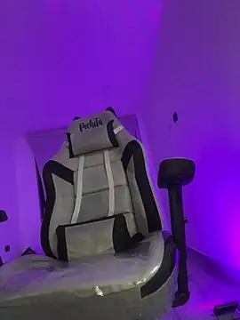 Sophia_Weest99 webcam