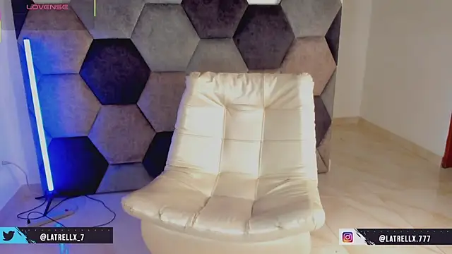 Latrellx7 webcam