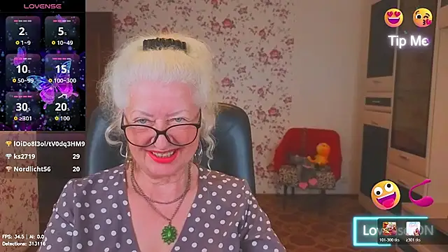 Maya_Mayflower webcam