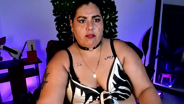 AndreaKinky webcam