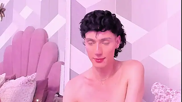 KylieMonnett webcam