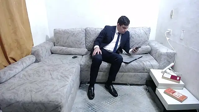 Victor_Maitland webcam