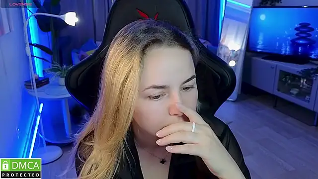 Mira_Mermayd webcam