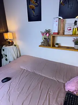 nairagold_ webcam