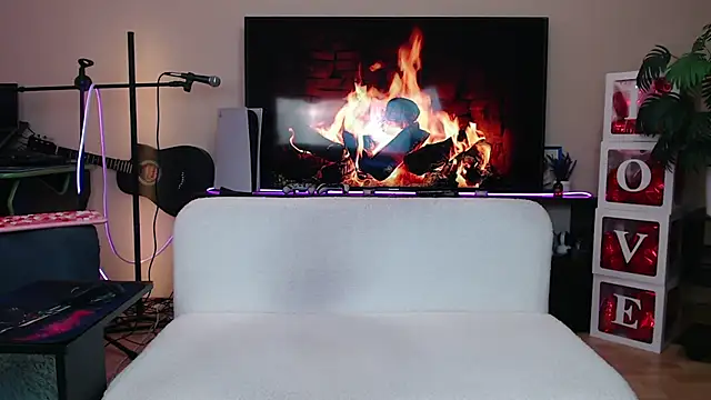 MommyMila84 webcam