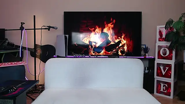 MommyMila84 webcam