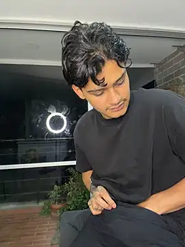 AndresXXXSHOWS webcam