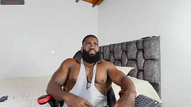 james_musclebbc webcam