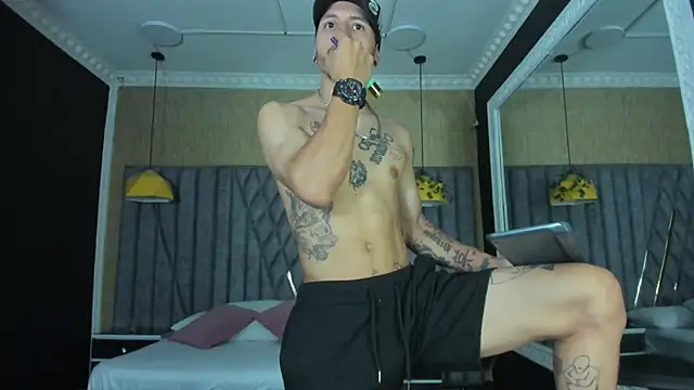 DanteLuxx webcam