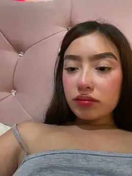 Miakittyyy webcam