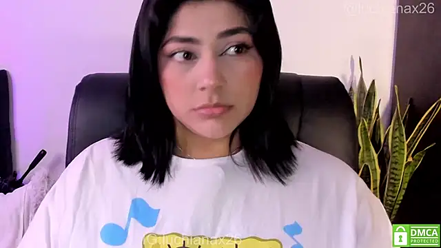 lucy26_ webcam