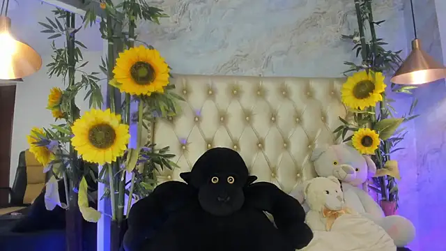 LittleeJaz webcam