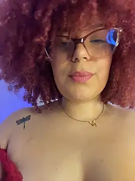 Leyah__ webcam