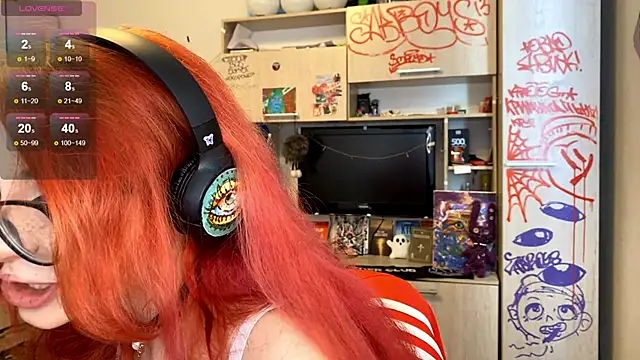 RedHeadCat webcam