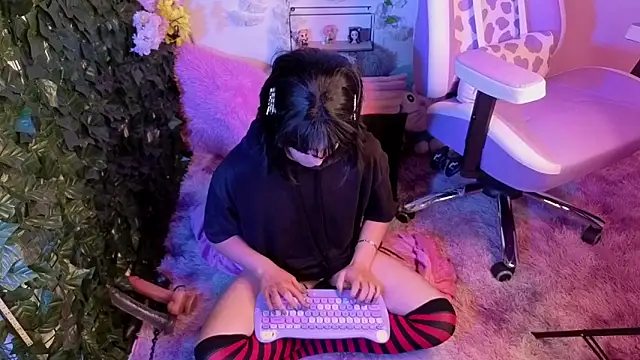 Eymmy_24 webcam