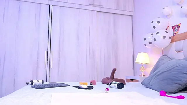 megan_rous_ webcam
