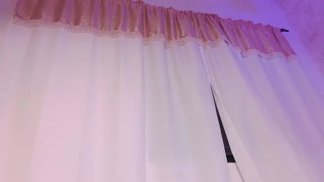 Mia_and_lexy webcam