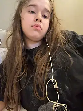 HornyGirlH webcam